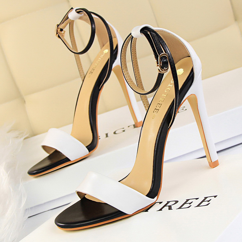 Women Black-White Concise Leat - огляд і ціна Casual Sandal Leather
