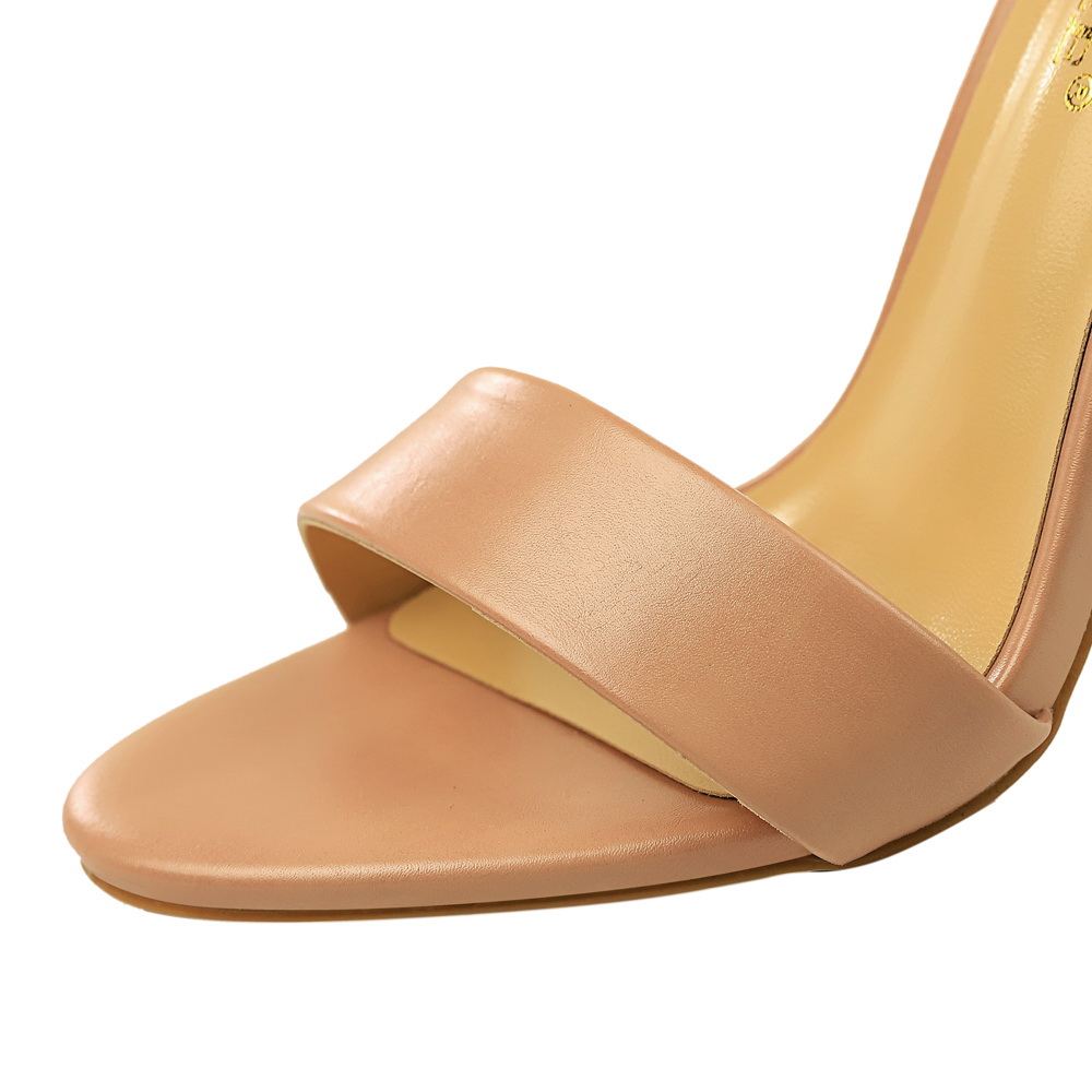 Women Black-White Concise Leat - огляд і ціна Casual Sandal Leather